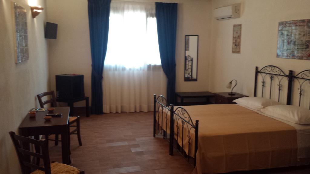 B&B Kephale Catânia Quarto foto